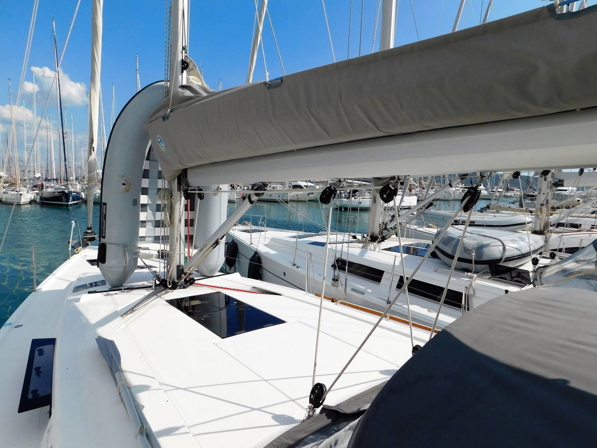 Hanse 415 Ivory