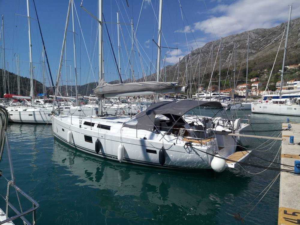 Hanse 455 Skyfall