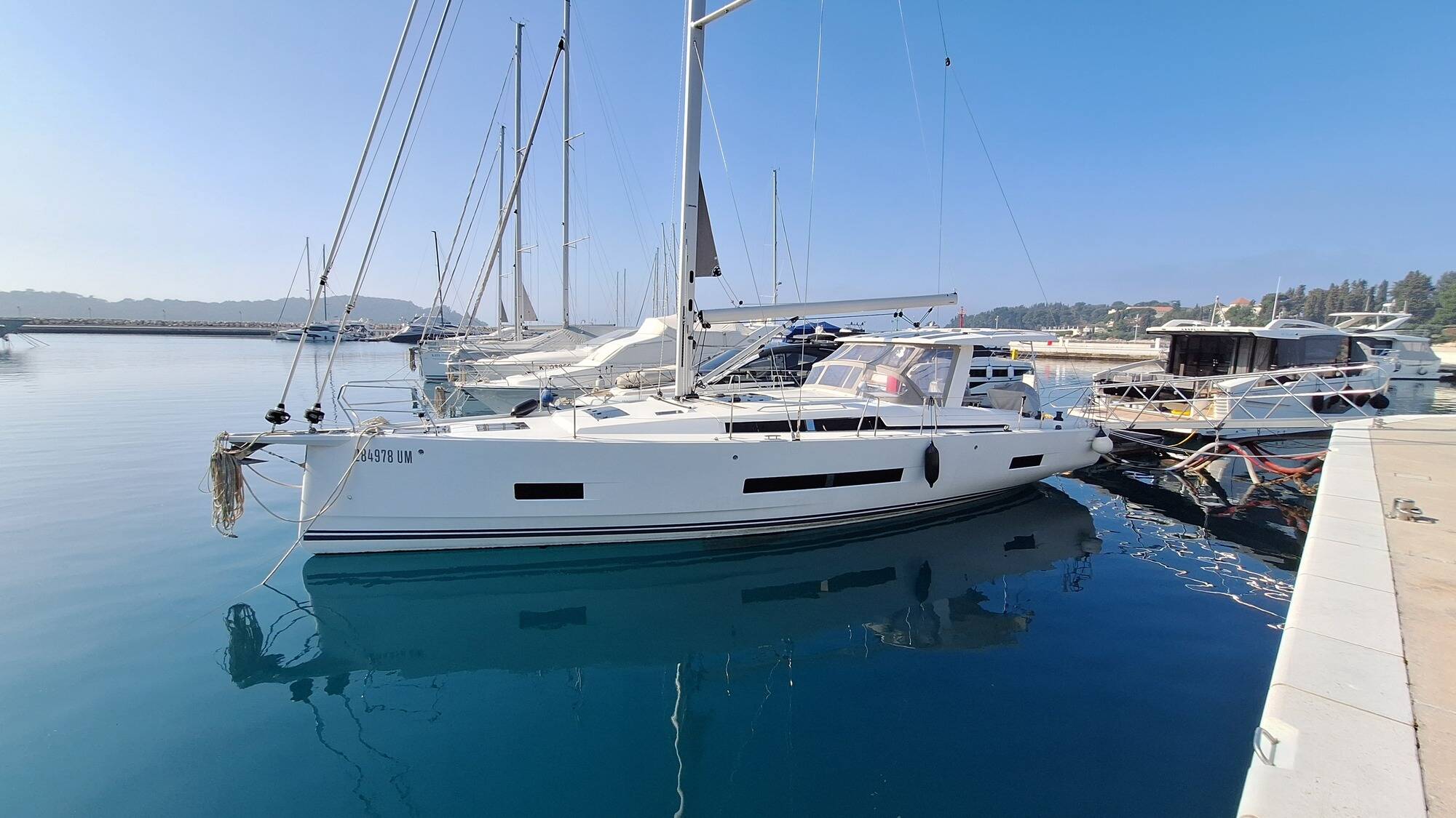 Hanse 460 Val Navtika